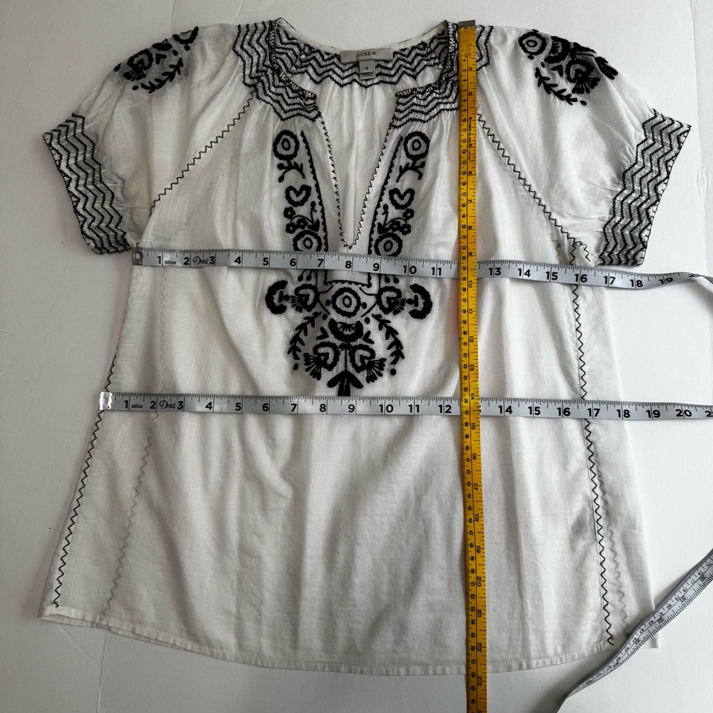 J.Crew White Cotton Gauze Embroidered V-Neck Puff Sleeve Blouse 0 - Picture 14 of 15